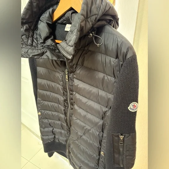 Men’s Moncler Black Puffer Jacket - Picture 2 of 5